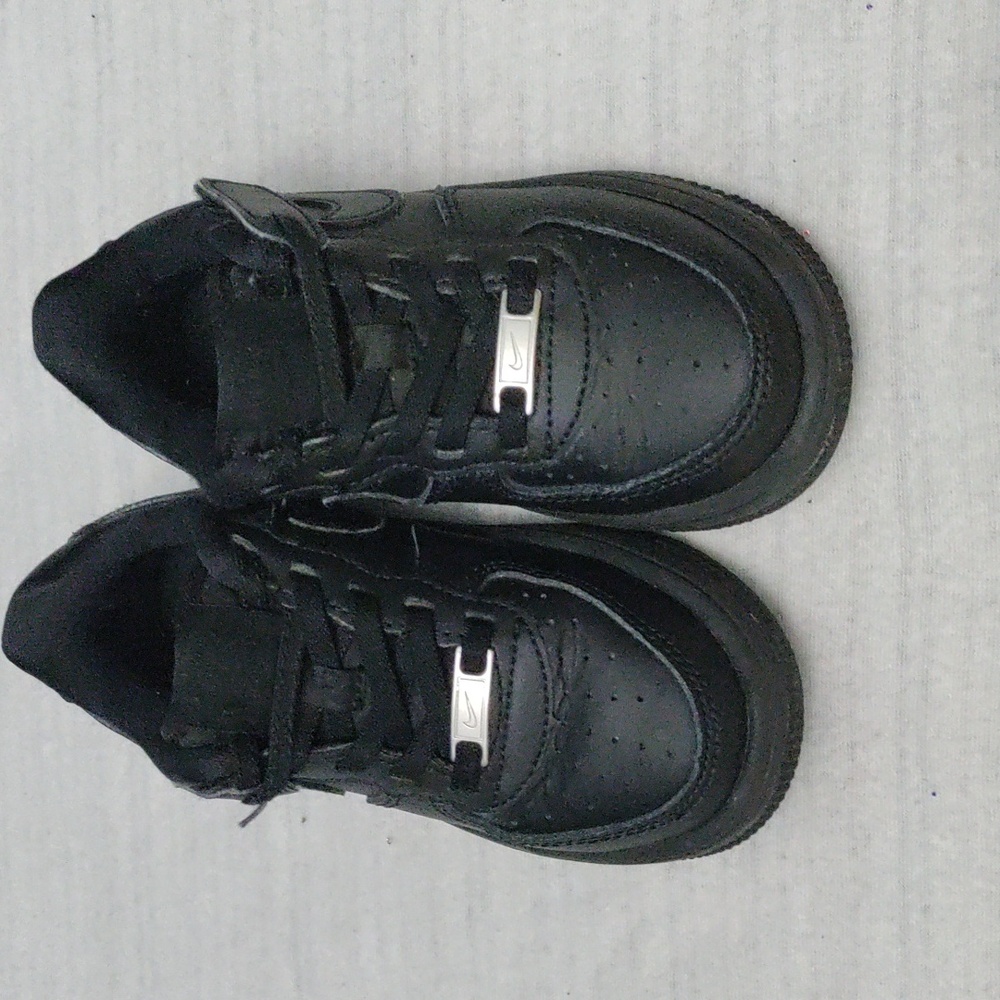 Black Nike Air Force One